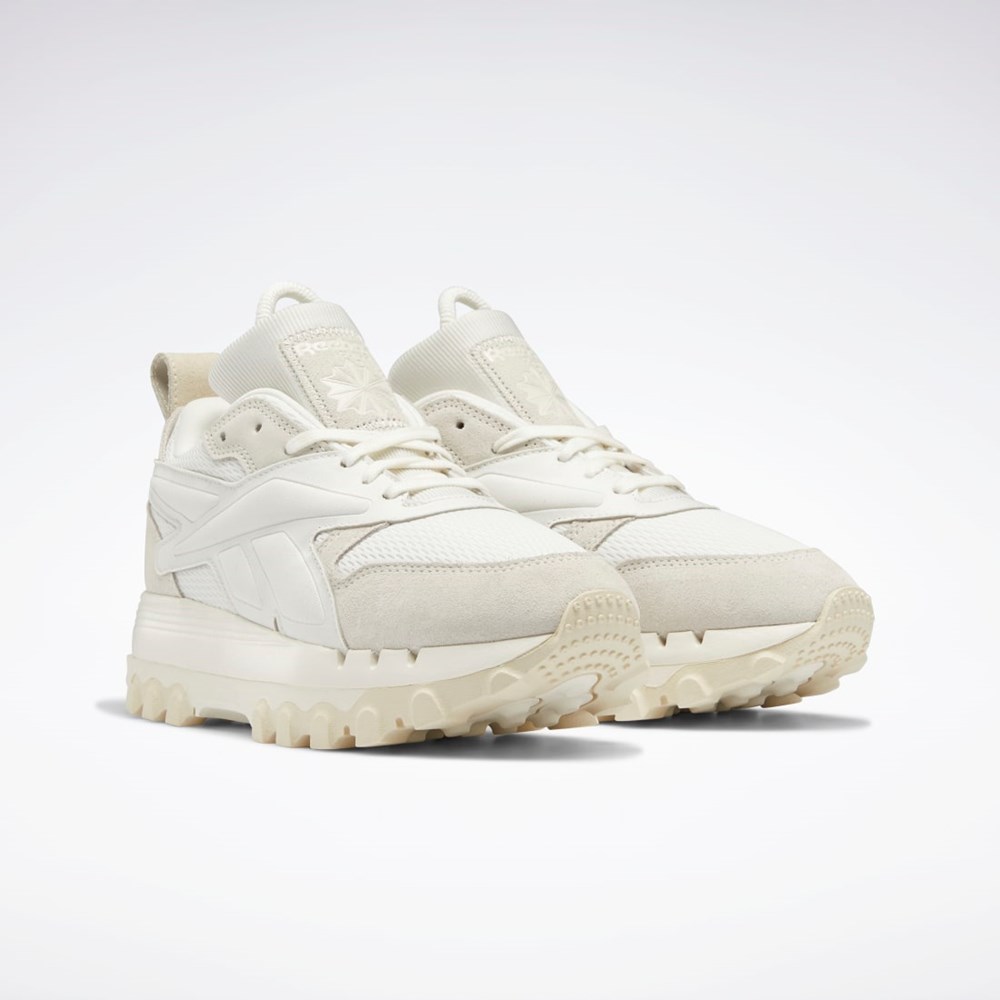 Reebok Cardi B Classic Leather V2 Shoes Chalk / Chalk / Alabaster | FUZIPK-357