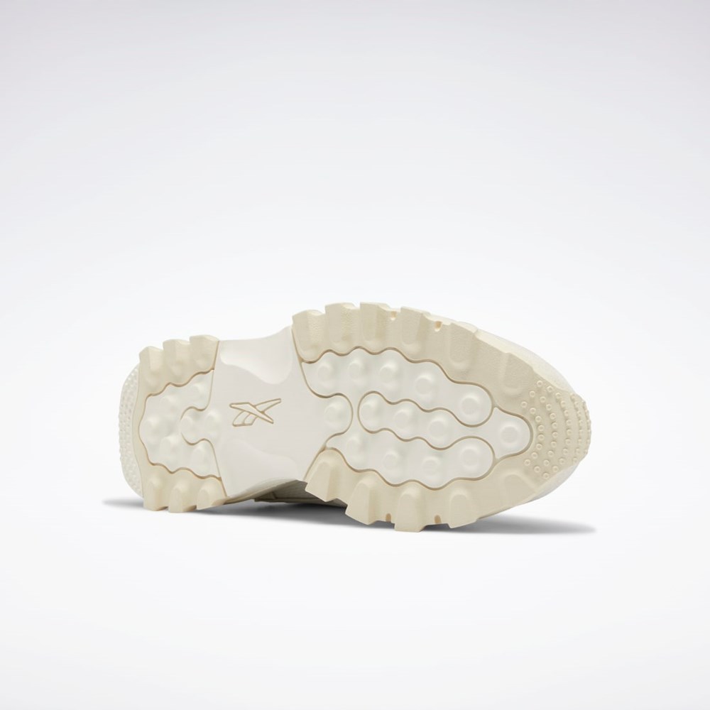 Reebok Cardi B Classic Leather V2 Shoes Chalk / Chalk / Alabaster | FUZIPK-357