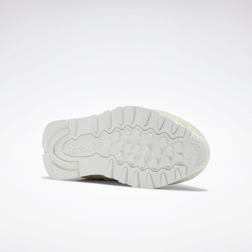 Reebok Classic Leather Shoes Alabaster / Chalk / Quartz Glow | DZPCLJ-620