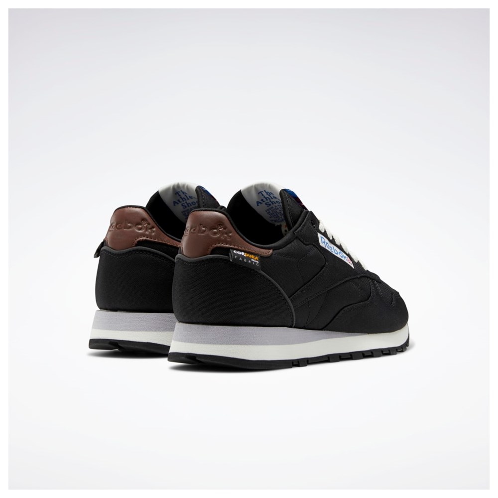 Reebok Classic Leather Shoes Mustat Ruskea | FXHSTU-302