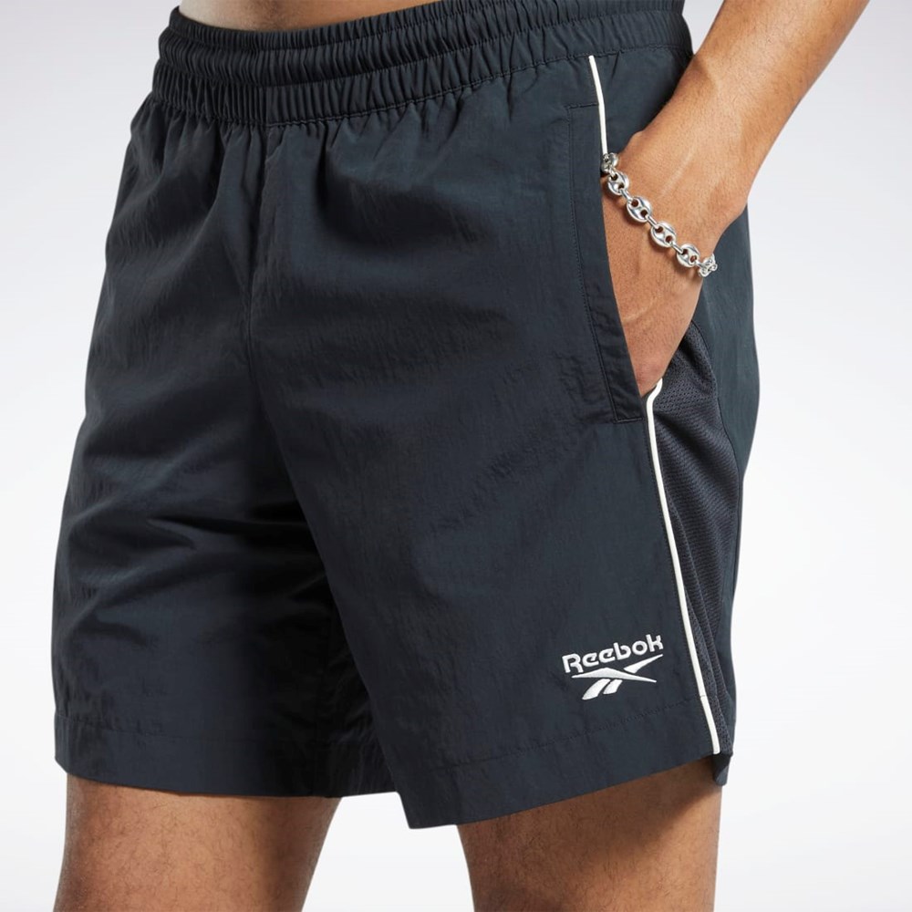 Reebok Classics Vector Shorts Mustat Mustat | SCRWTM-432