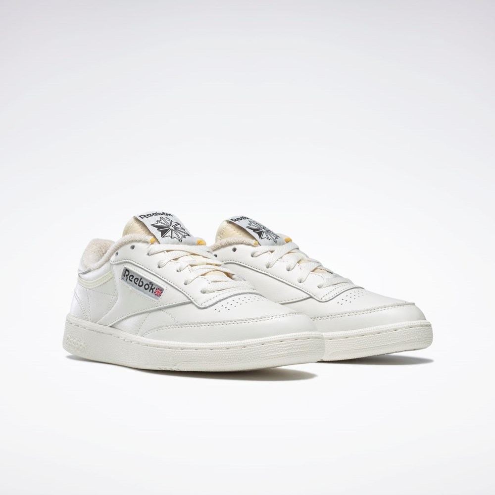 Reebok Club C 85 Vintage Shoes Mustat | ZHOIED-978
