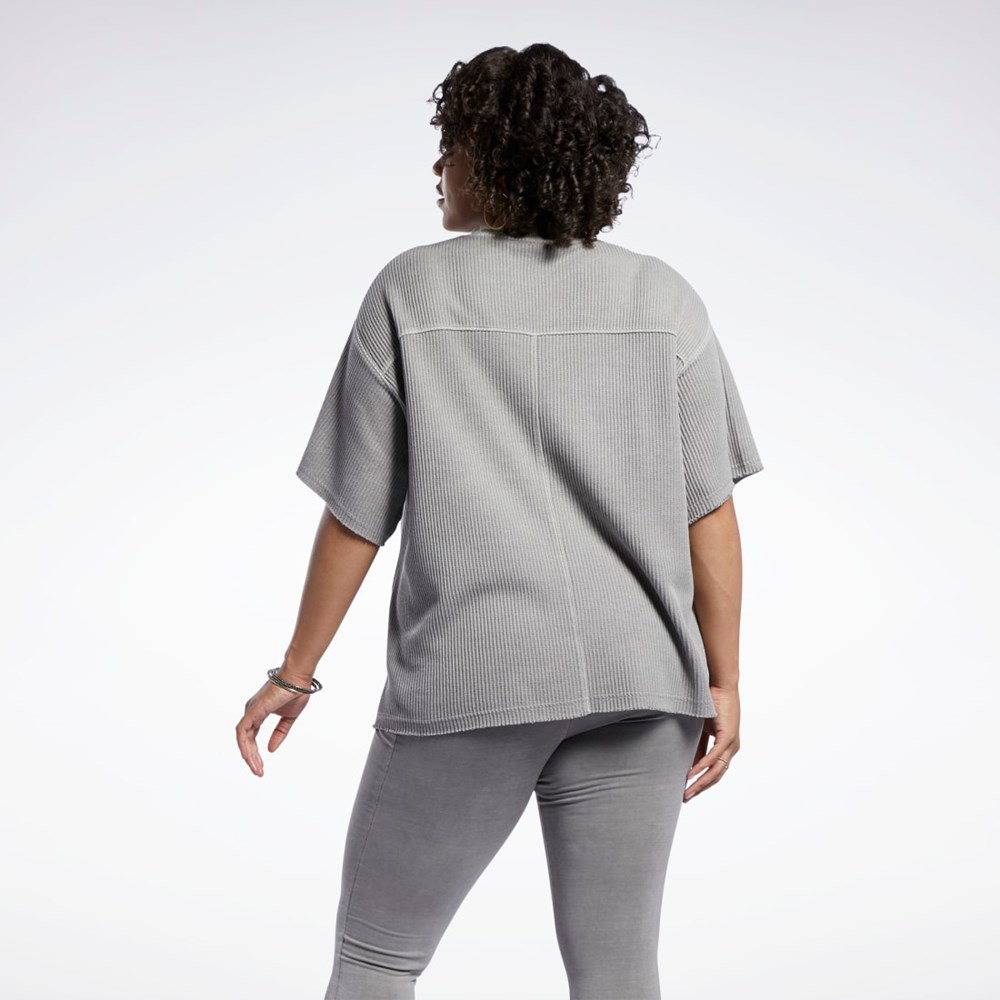 Reebok Reebok Classics Natural Dye Waffle T-Shirt (Plus Size) Harmaat | ZKMVSL-069