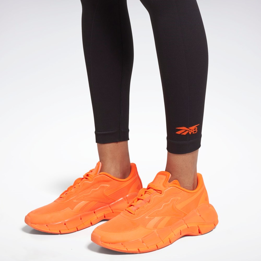 Reebok Victoria Beckham Seamless Leggings Mustat | SMWLNC-214